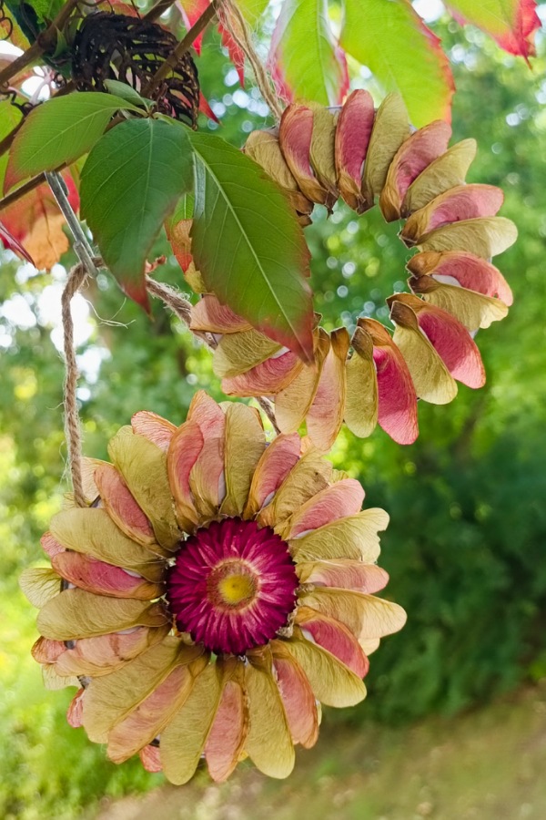 Basteleien aus Ahornfrüchten