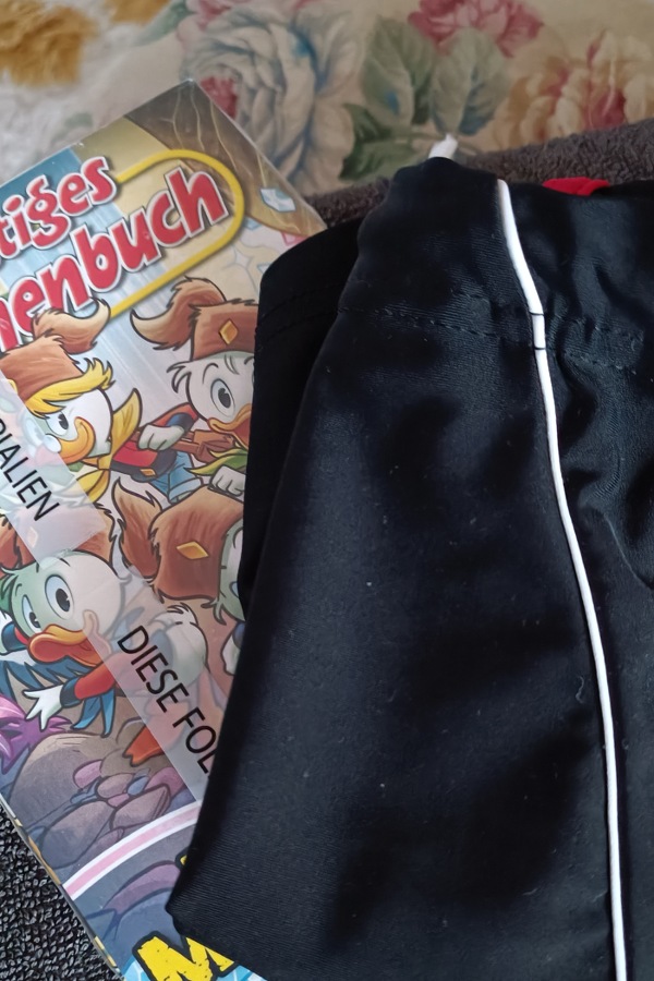 Paket fürs Kind gepackt