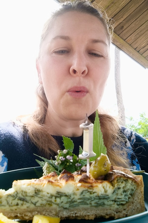 Viel Glück zum Bloggeburtstag! – Ein Liebesbrief an 1 Jahr WildKrautBraut